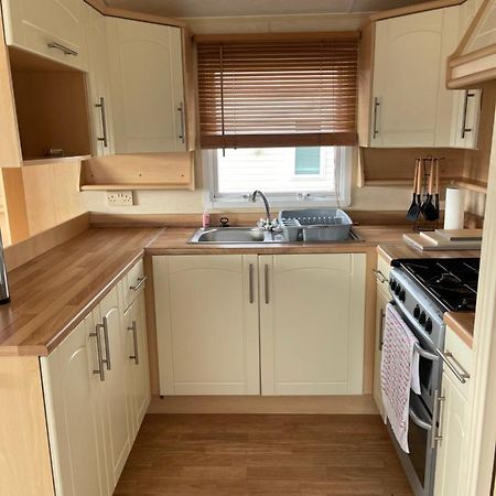 Beautiful 2-Bed Static Caravan Newton Stewart Exteriör bild